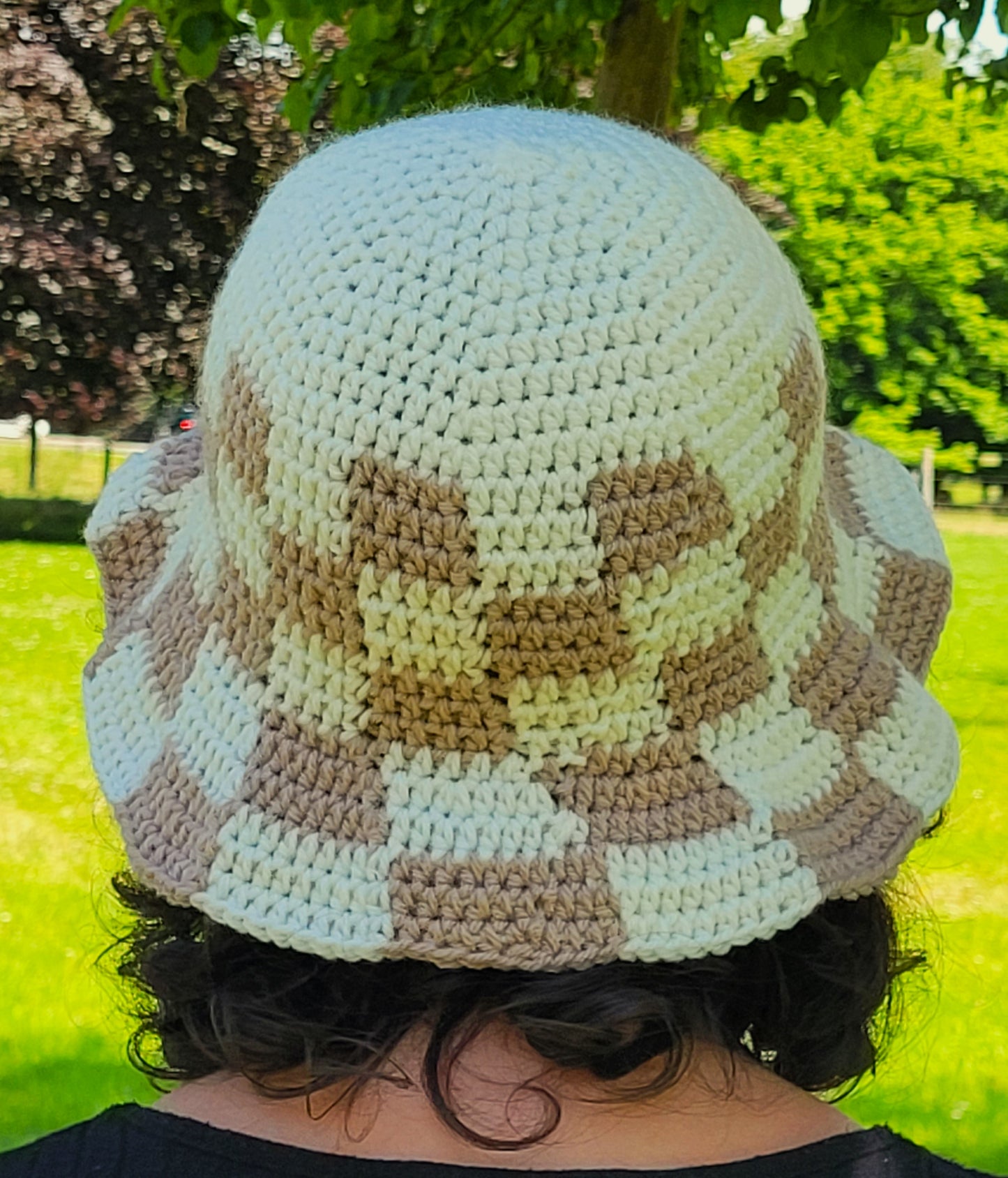 bob bicolor marron beige/ blanc