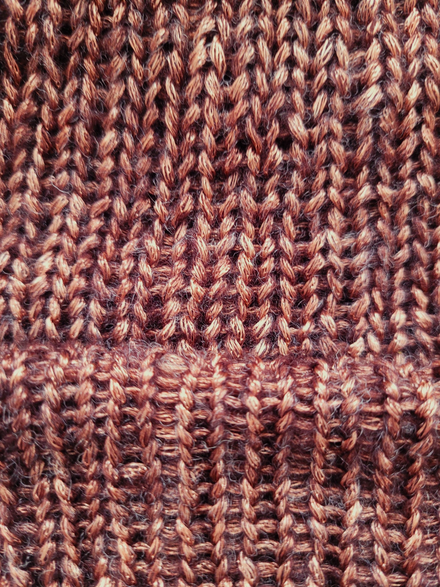 bonnet marron métallique